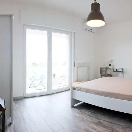 Pietra Di Mare Otel Bari